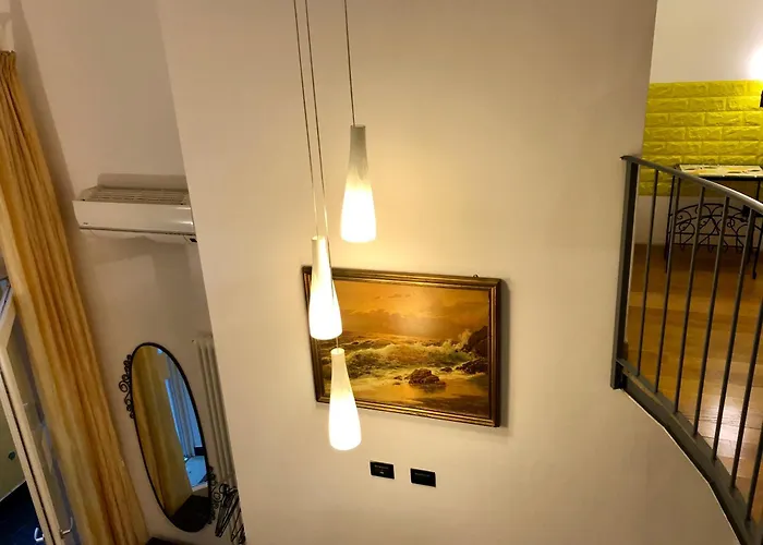 아피트카메레 몬테로소 5 테레 몬테로소 알 마레