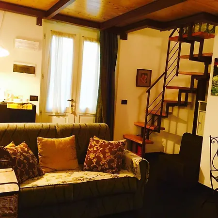 Monterosso 5 Terre לינה וארוחת בוקר 3*