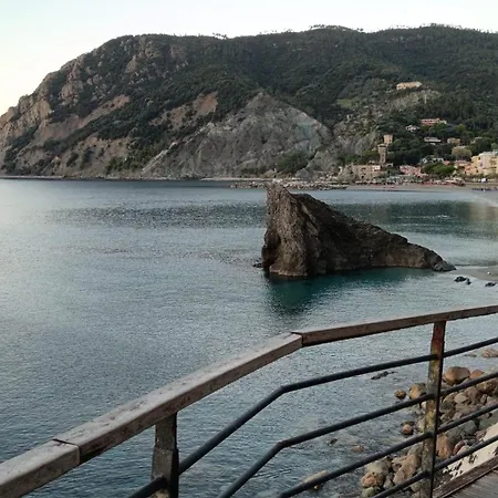 Monterosso 5 Terre 3*