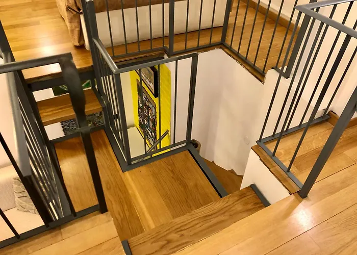 アッフィッタカメレ モンテロッソ 5 テッレ