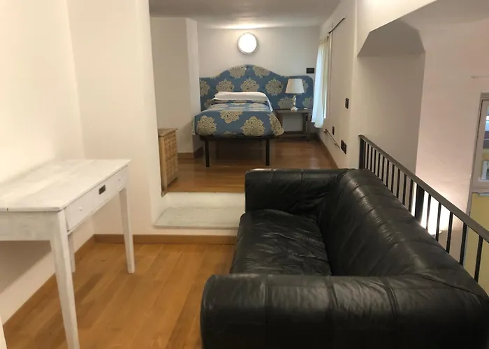 アッフィッタカメレ モンテロッソ 5 テッレ 3* モンテロッソ・アル・マーレ